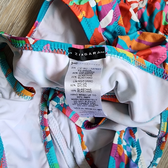 STUNNING ZINGARA SWIMSUIT - Picture 14 of 16